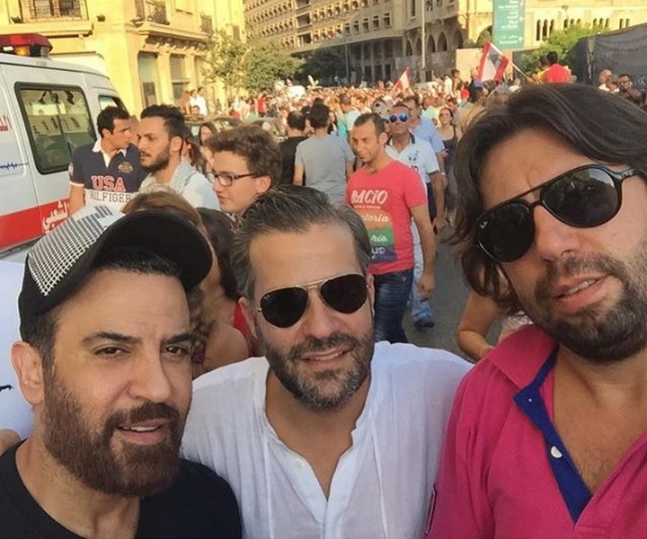 Celebrities During Trash Crisis Protest